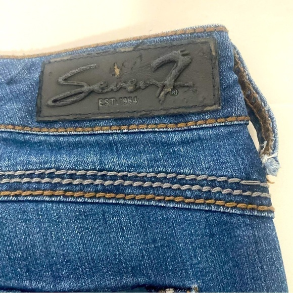 Seven7 Slim Boot Cut Sz 10 Women’s Jeans Rhinestones on Back Pockets - Picture 7 of 12